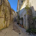 Avec Parking En Centre D'uzes