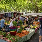 Avec Parking En Centre D'uzes * ユゼ